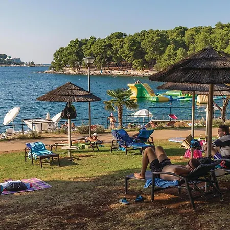 Gorgeous In Tar With Wifi Holiday home *